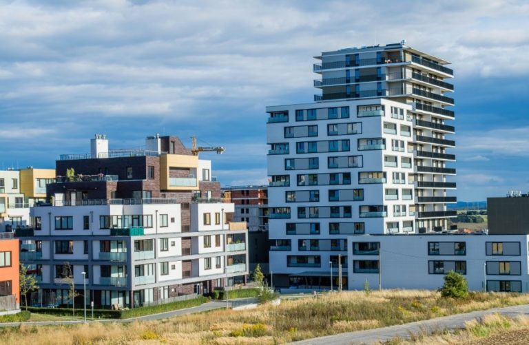 Real Estate Czech Buying Tips and Tricks Retails Direct