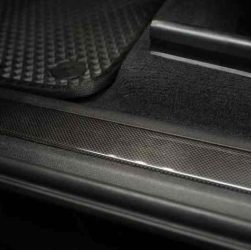car sill